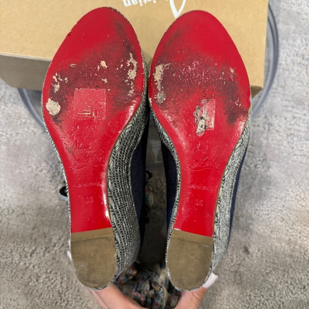 Christian Louboutin Demim Wedge Espadrille with Floral Accent Sz 8 Excellent - Picture 7 of 9